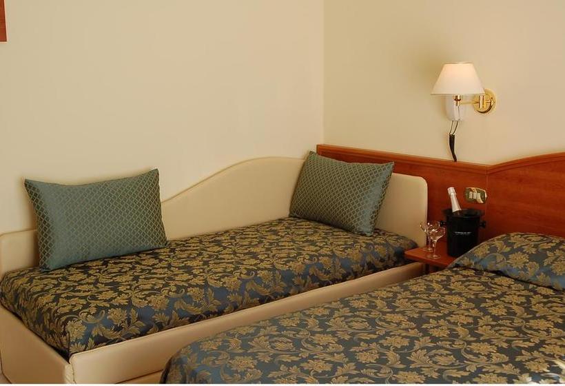 Hotel Donatella Pinarella  | Pinarella | Ravenna | Italia 12