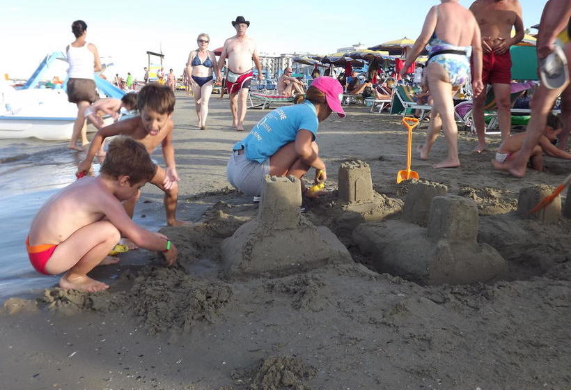 Hotel Atmosfere Beach  | Cesenatico | Forlì-Cesena | Italia 14