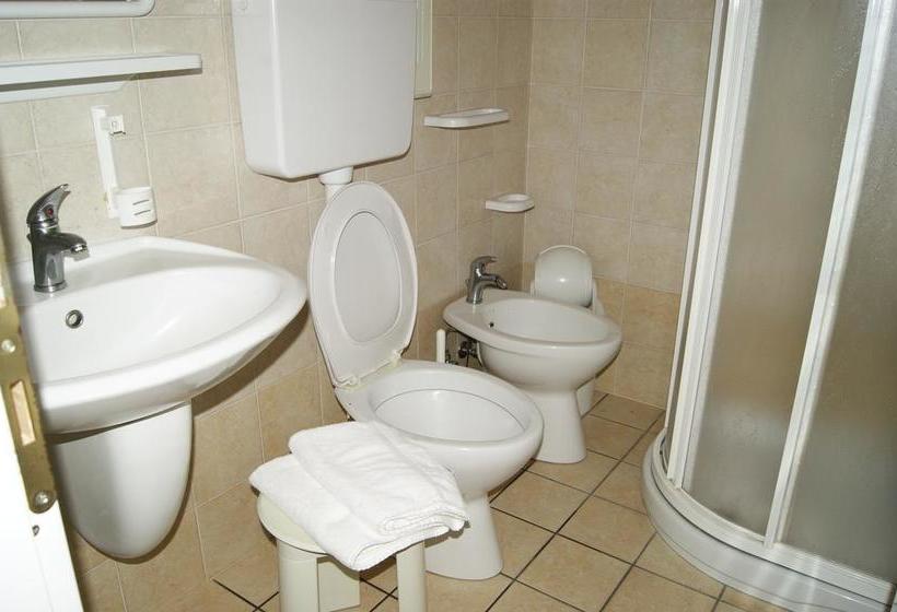 Hotel Atmosfere Beach  | Cesenatico | Forlì-Cesena | Italia 15