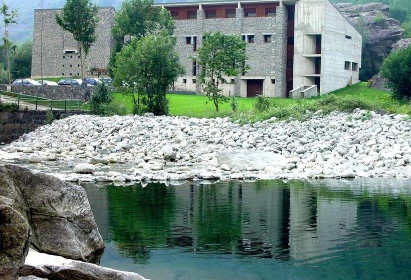 Ostello Centro Della Montagna  | Val Masino | Sondrio | Italia 3