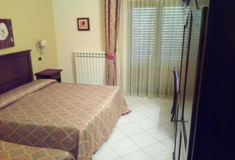 Hotel Ristorante Villa Rosa  | Brognaturo | Vibo Valentia | Italia 1