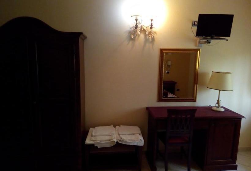 Hotel Ristorante Villa Rosa  | Brognaturo | Vibo Valentia | Italia 10