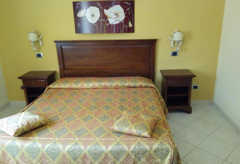 Hotel Ristorante Villa Rosa  | Brognaturo | Vibo Valentia | Italia 12