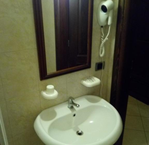 Hotel Ristorante Villa Rosa  | Brognaturo | Vibo Valentia | Italia 18