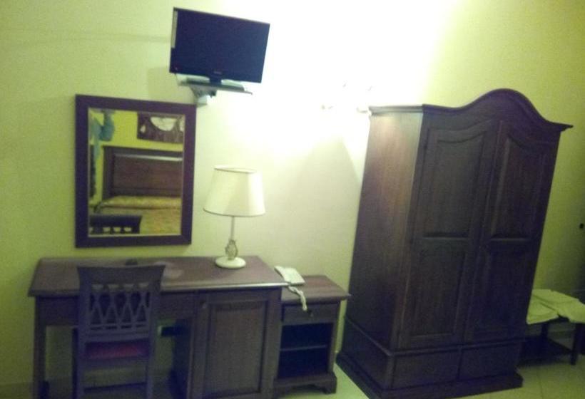 Hotel Ristorante Villa Rosa  | Brognaturo | Vibo Valentia | Italia 2