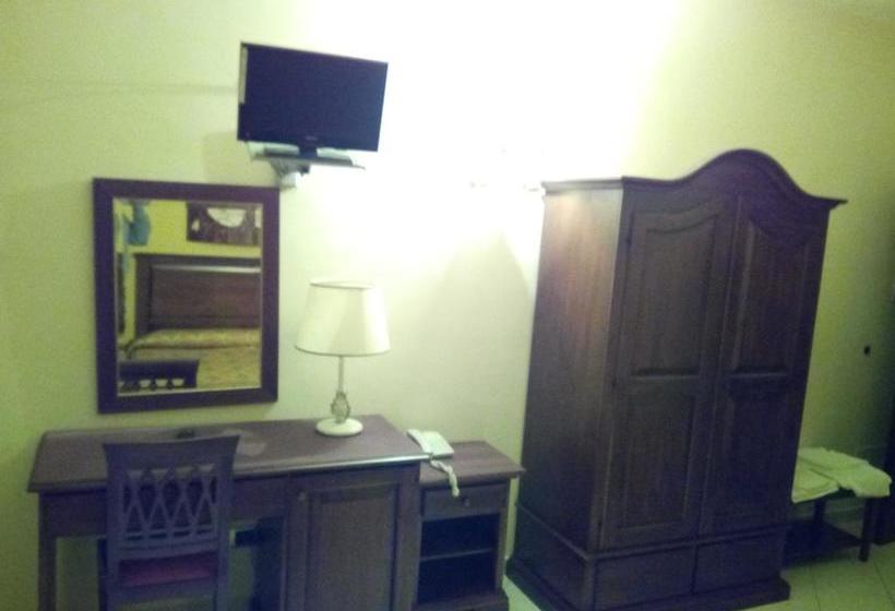 Hotel Ristorante Villa Rosa  | Brognaturo | Vibo Valentia | Italia 3