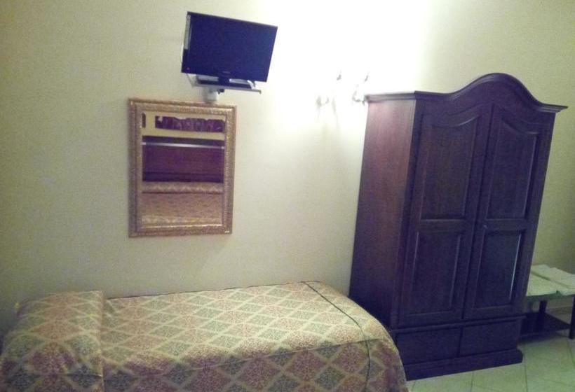 Hotel Ristorante Villa Rosa  | Brognaturo | Vibo Valentia | Italia 5