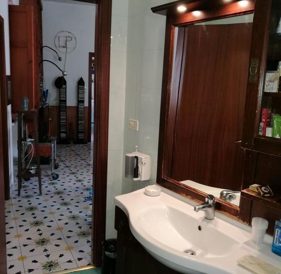 Bed and Breakfast I Due Delfini  | Salerno | Salerno | Italia 13