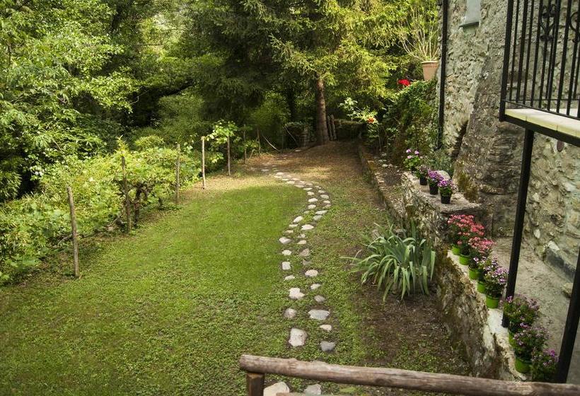 Bed and Breakfast Secret Gardens  | Borgomaro | Imperia | Italia 4