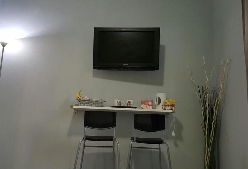 Bed and Breakfast Albachiara Guest House  | Fiumicino | Roma | Italia 1