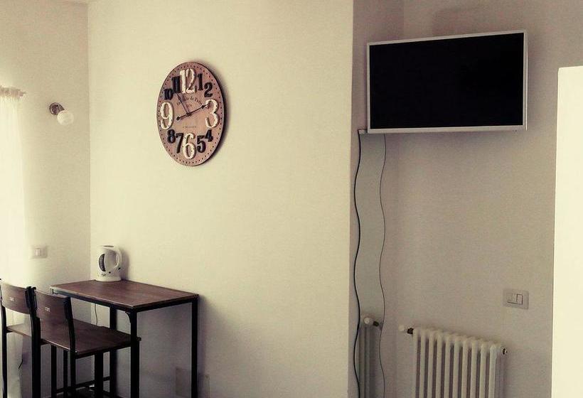 Bed and Breakfast Albachiara Guest House  | Fiumicino | Roma | Italia 14