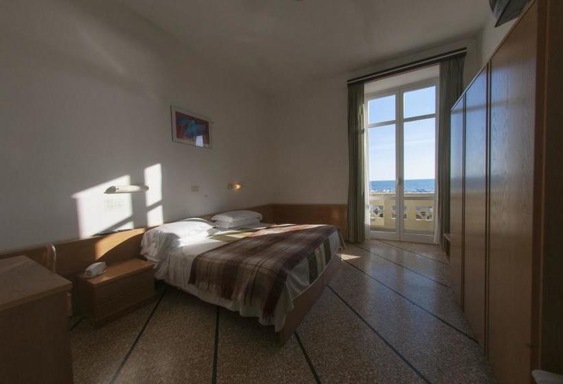 Hotel Valdinievole  | Lido di Camaiore | Lucca | Italia 9