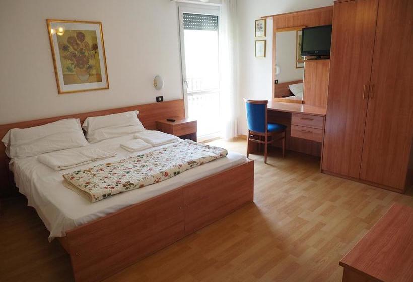 Hotel Albergo Alla Stazione  | Roncegno | Trento | Italy 15