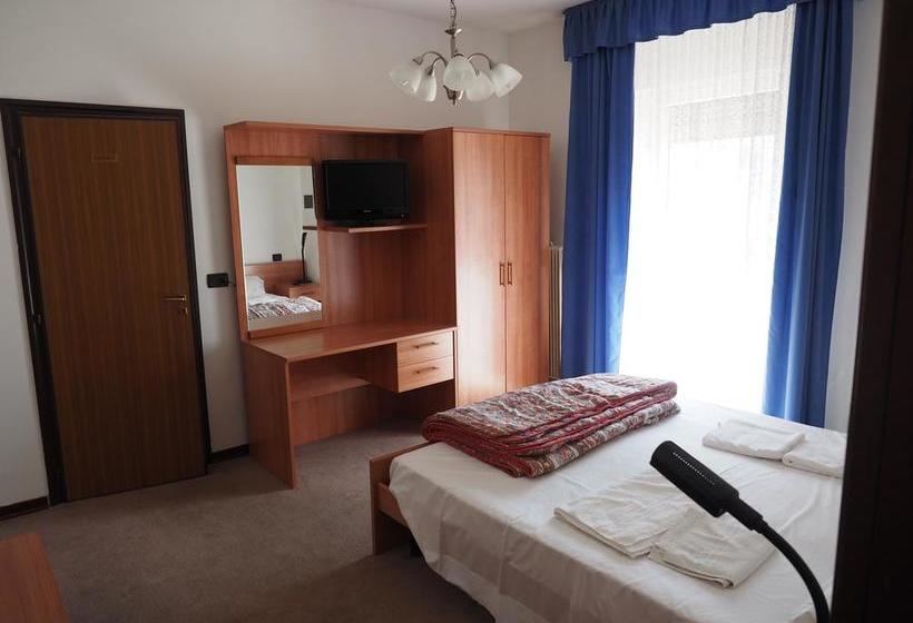 Hotel Albergo Alla Stazione  | Roncegno | Trento | Italy 17