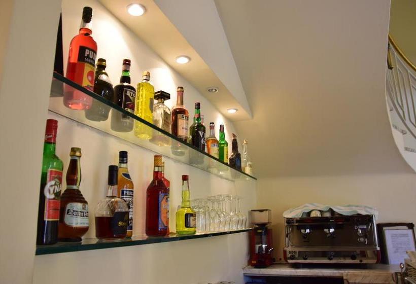 Hotel Pozzuolo  | Celle Ligure | Savona | Italia 10