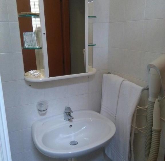 Hotel Illi  | Marina di Massa | Massa Carrara | Italia 11