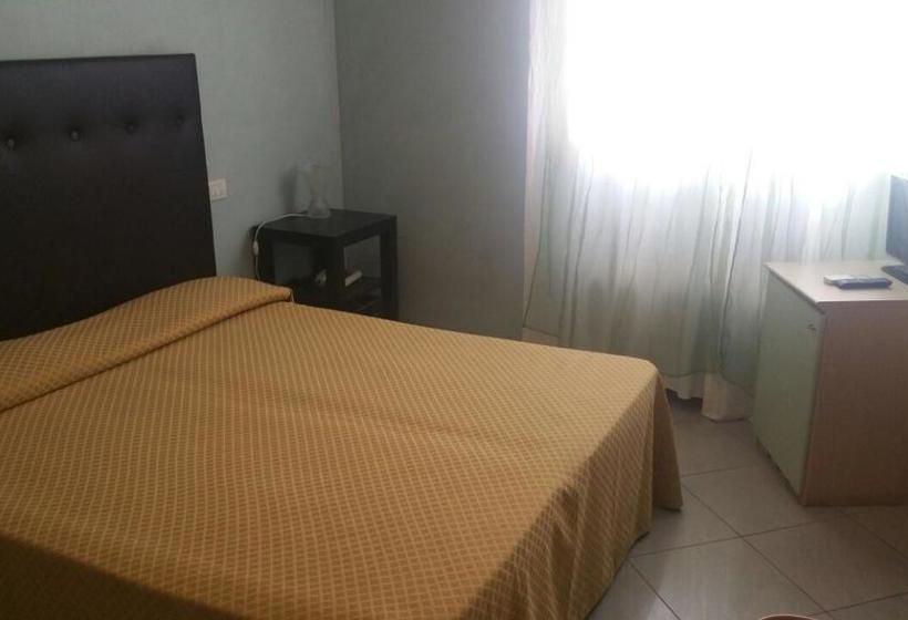 Hotel Illi  | Marina di Massa | Massa Carrara | Italia 9