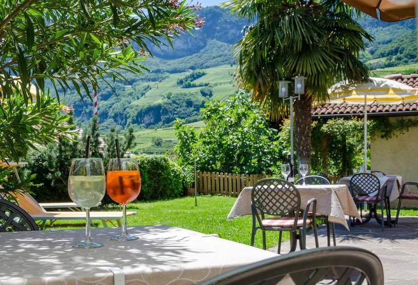 Hotel Pension Hof Im Feld  | Cortaccia | Bolzano | Italia 11