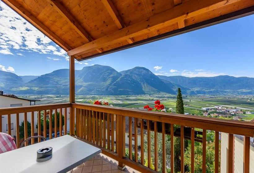 Hotel Pension Hof Im Feld  | Cortaccia | Bolzano | Italia 14