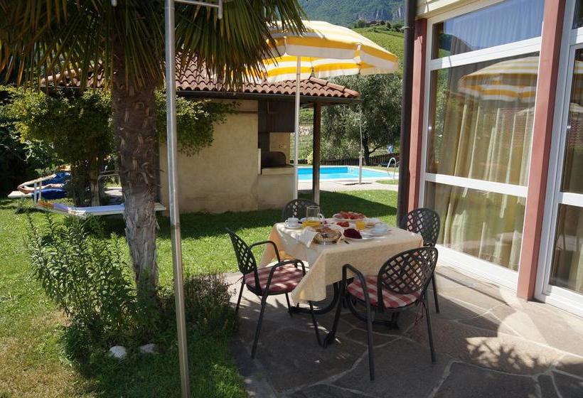 Hotel Pension Hof Im Feld  | Cortaccia | Bolzano | Italia 7