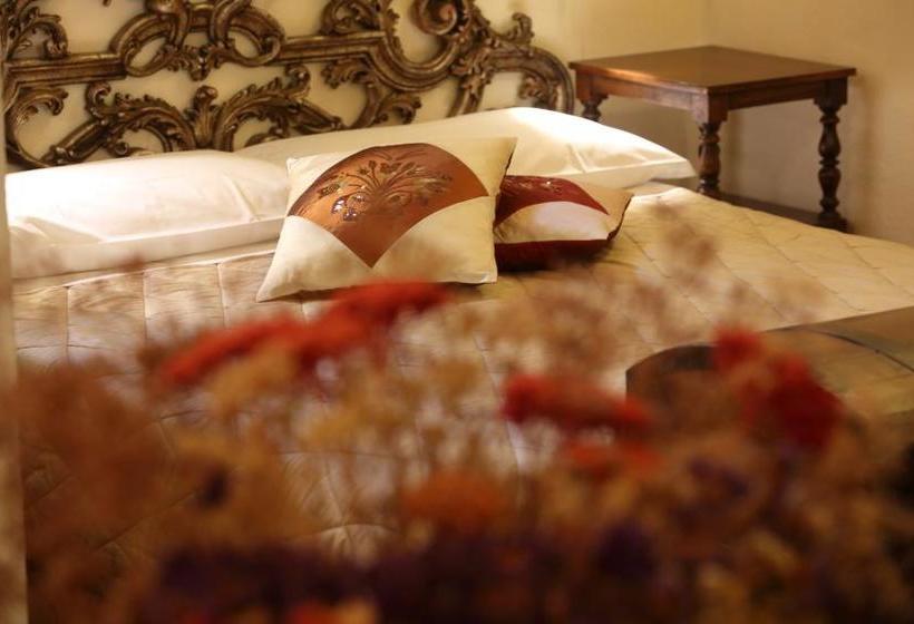 Bed and Breakfast La Torre Della Signoria  | Monteriggioni | Siena | Italia 2