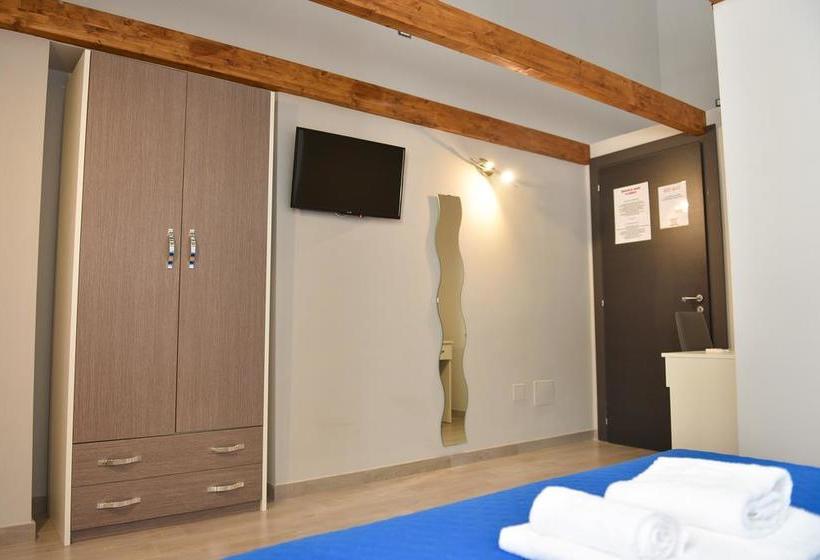 Bed and Breakfast Famigi  | Napoli | Napoli | Italia 12