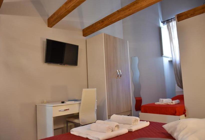 Bed and Breakfast Famigi  | Napoli | Napoli | Italia 4