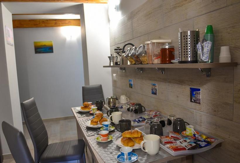 Bed and Breakfast Famigi  | Napoli | Napoli | Italia 8