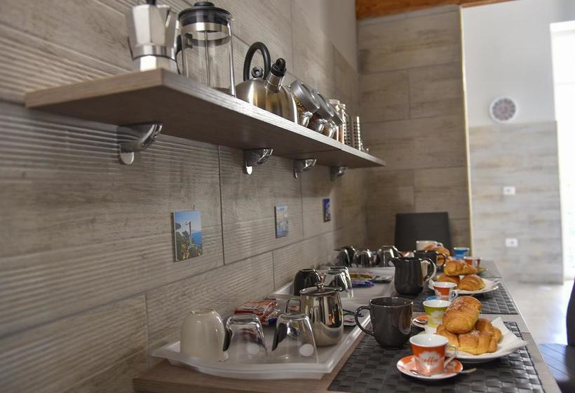 Bed and Breakfast Famigi  | Napoli | Napoli | Italia 9