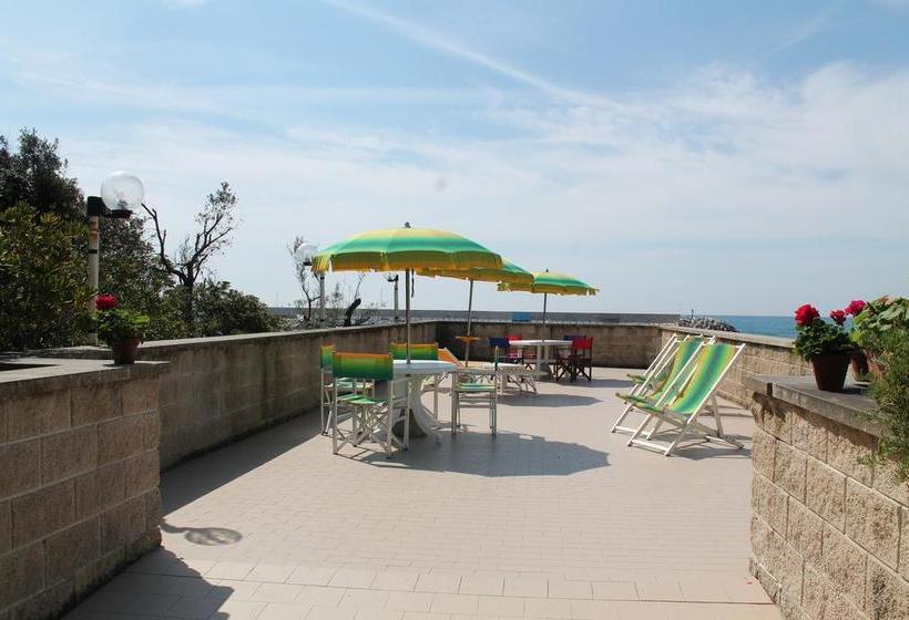 Hotel La Marinella  | Castiglioncello | Livorno | Italia 10