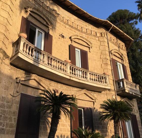 Bed and Breakfast Bnb Villa Lendi  | Frattamaggiore | Napoli | Italia 18