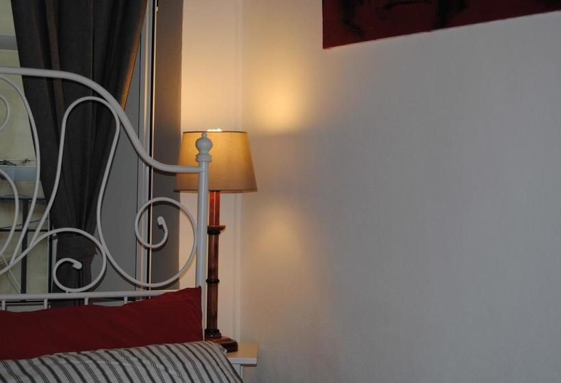 Bed and Breakfast Senzafissadimora  | Albenga | Savona | Italia 17