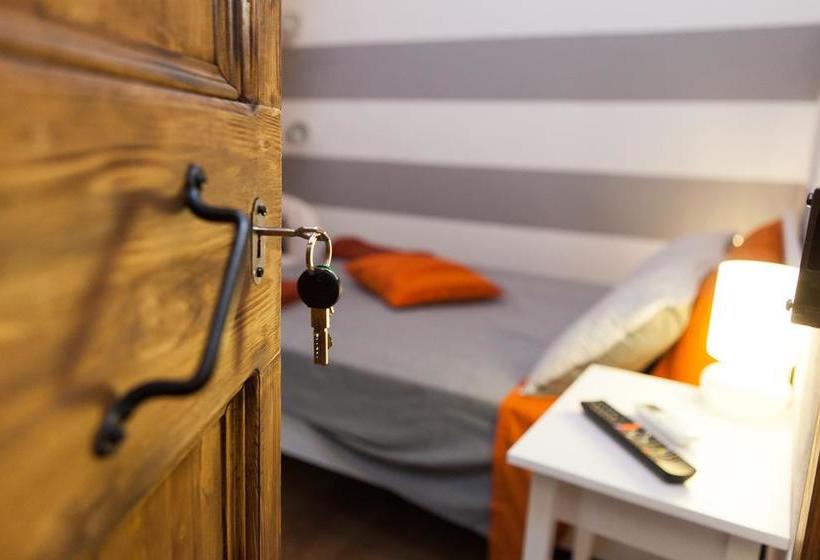 Bed and Breakfast Senzafissadimora  | Albenga | Savona | Italia 4