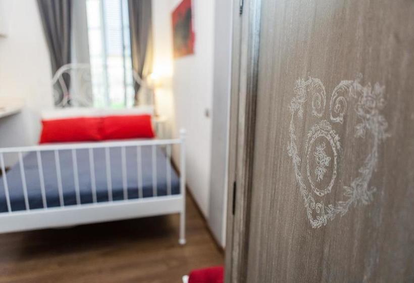 Bed and Breakfast Senzafissadimora  | Albenga | Savona | Italia 8