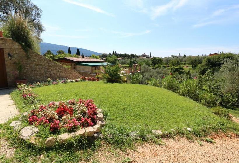 Bed and Breakfast La Cascata Negli Ulivi  | Toscolano Maderno | Brescia | Italia 8