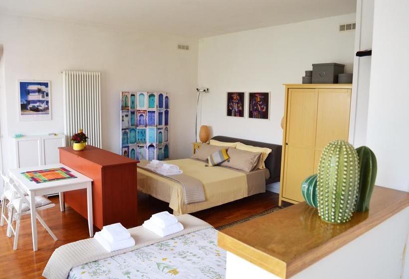 Bed and Breakfast Plumbago Blue  | Ameglia | La Spezia | Italia 1