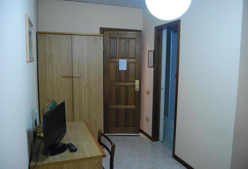 Hotel Ristorante Albergo Arcade  | Grandate | Como | Italy 16