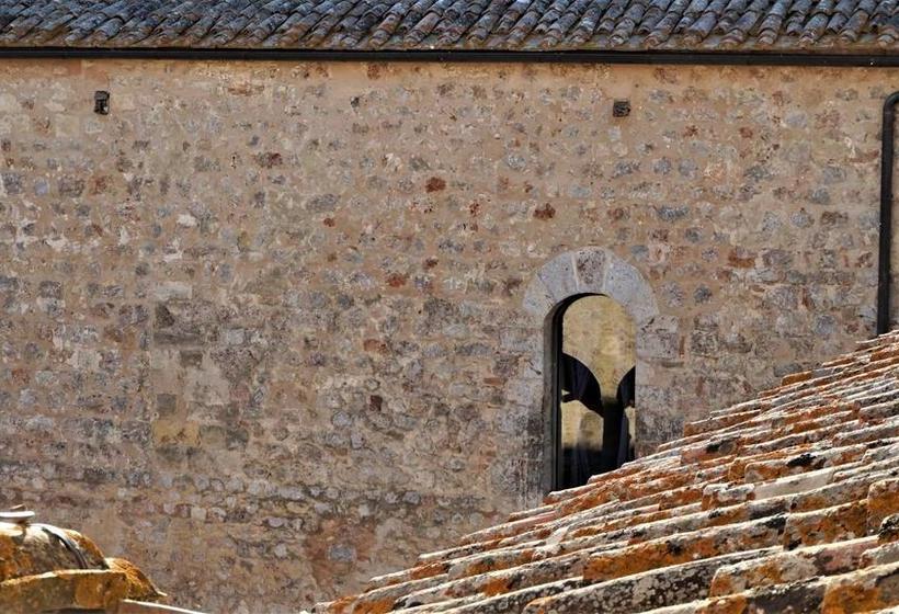 Ostello Contessa Ava Dei Lambardi  | Monteriggioni | Siena | Italia 11