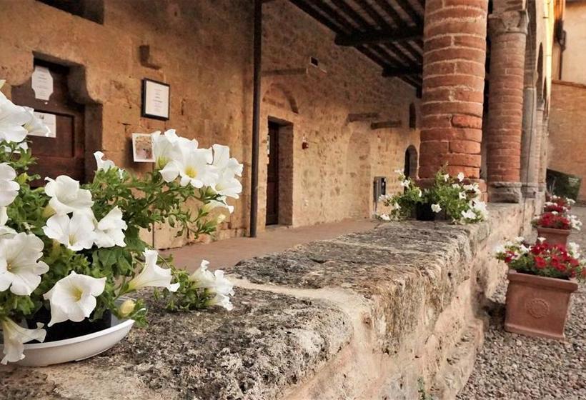 Ostello Contessa Ava Dei Lambardi  | Monteriggioni | Siena | Italia 5