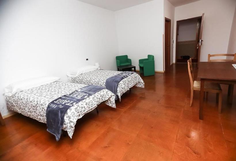 Hotel La Boheme  | Torino | Torino | Italia 8