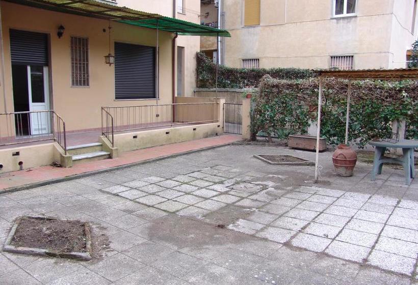 Bed and Breakfast Holiday Pisa Gare  | Pisa | Pisa | Italia 7