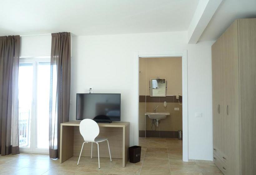 Hotel Jolly Roger  | Pietra Ligure | Savona | Italia 19