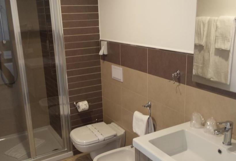 Hotel Jolly Roger  | Pietra Ligure | Savona | Italia 3