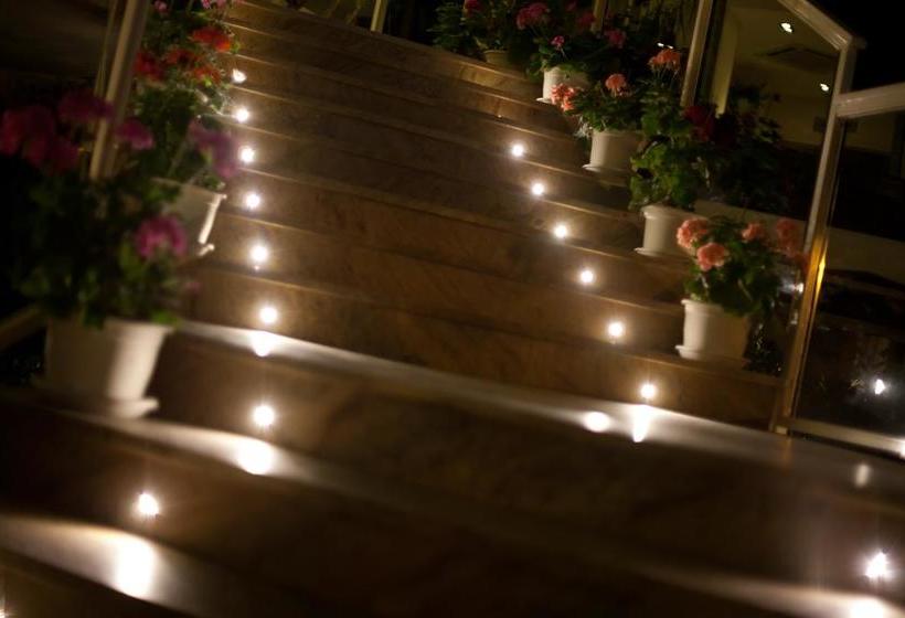 Hotel California  | Pinarella | Ravenna | Italia 7