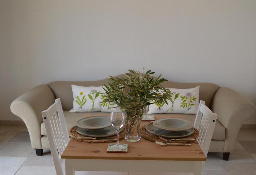 Bed and Breakfast The Proud Garden Brindisi