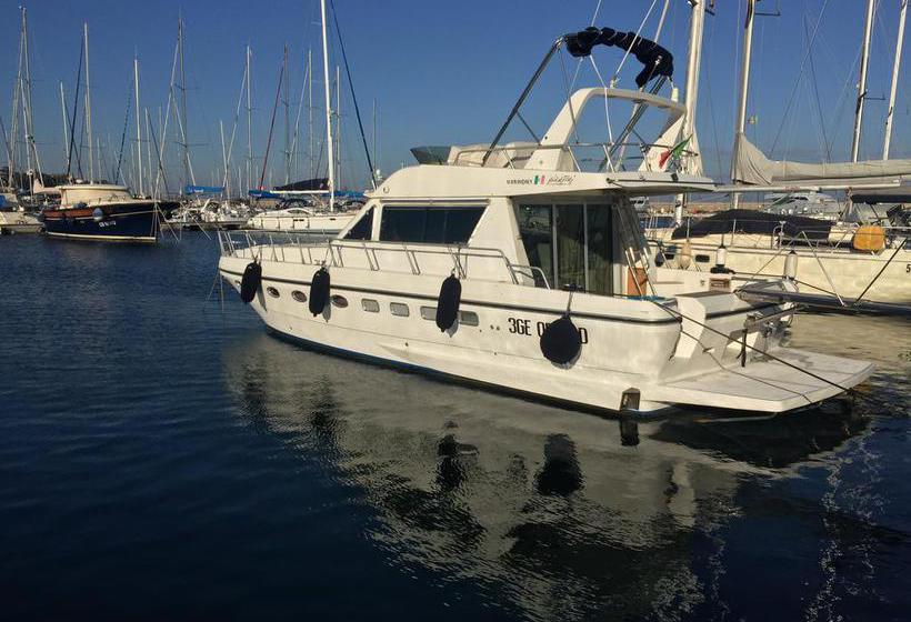 Bed and Breakfast Malbicas Boat 