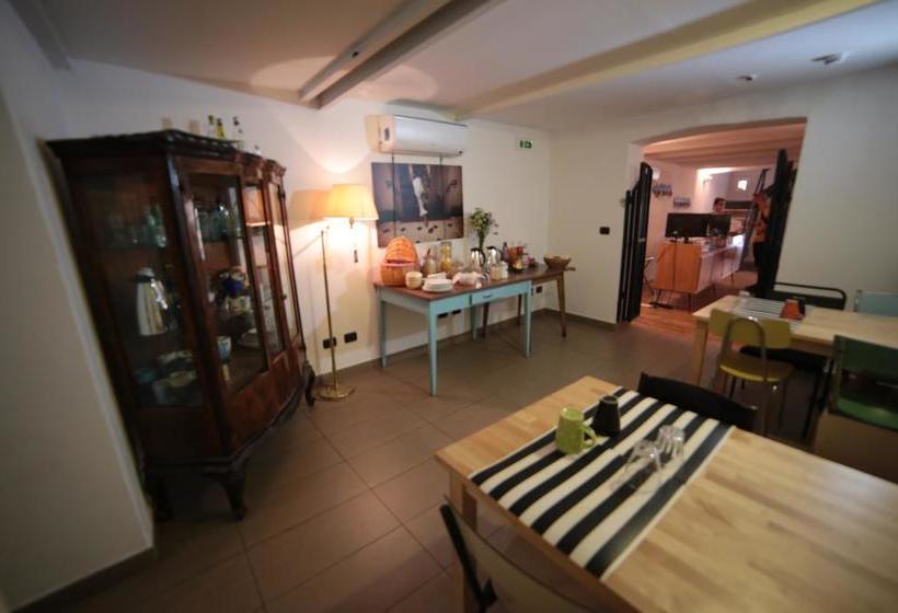 Abbey Hostel  | Genova | Genova | Italia 11