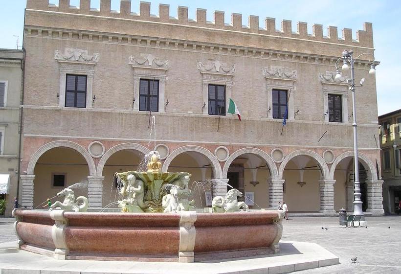 Hotel Blumen  | Pesaro | Pesaro e Urbino | Italia 11