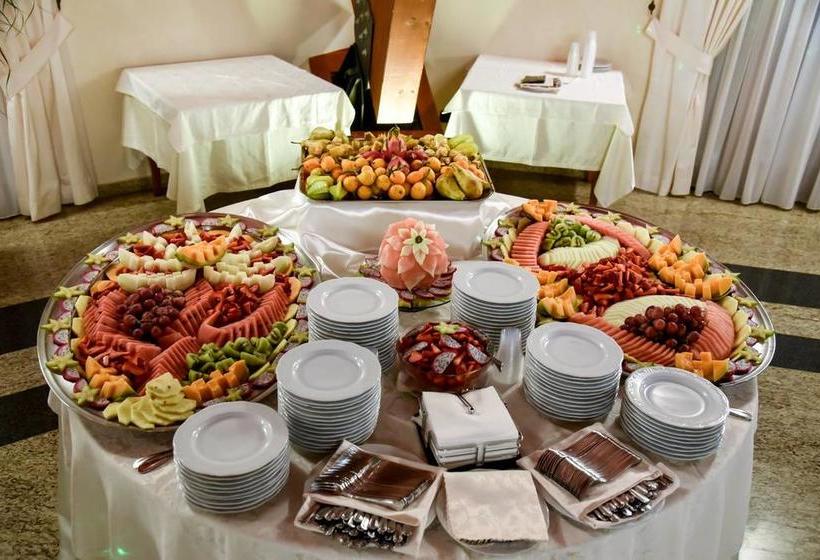 Hotel Ristorante San Raffaele  | Castelluccio Inferiore | Potenza | Italia 17