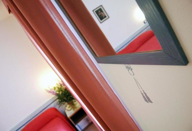 Hotel Piemontese  | Impéria | Imperia | Itália 16